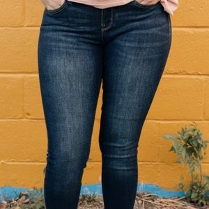 Dark wash Judy Blue, in 14W, skinny mid rise, no distressing